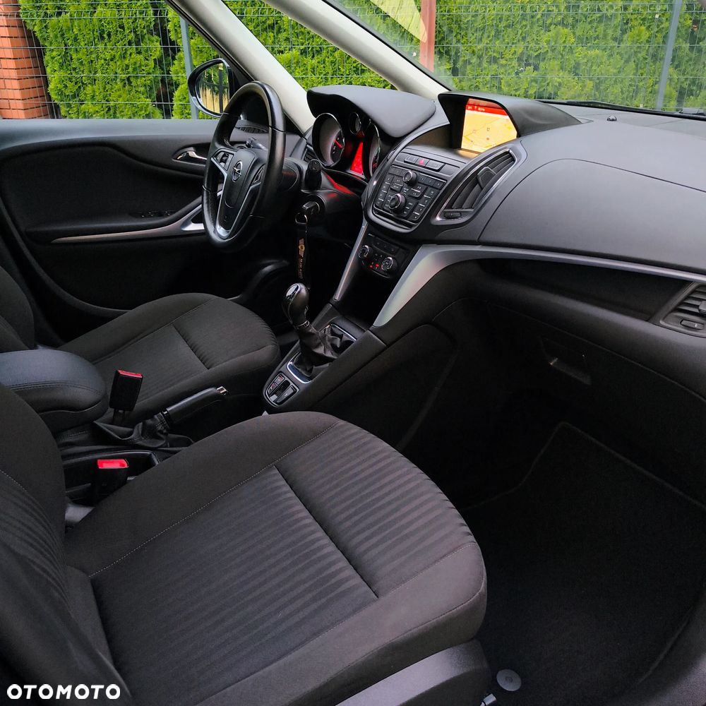 Opel Zafira 1.4 T Enjoy EU6 - 11