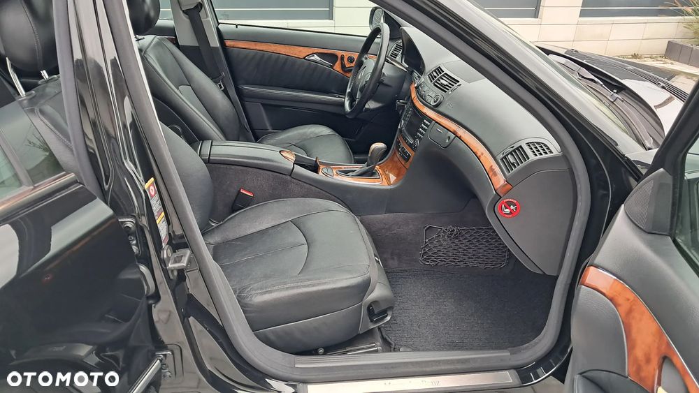 Mercedes-Benz Klasa E 320 CDI Elegance - 7