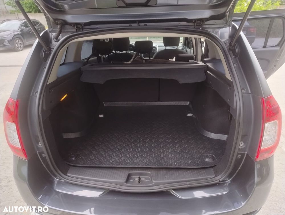 Dacia Logan 0.9 TCe Prestige - 9