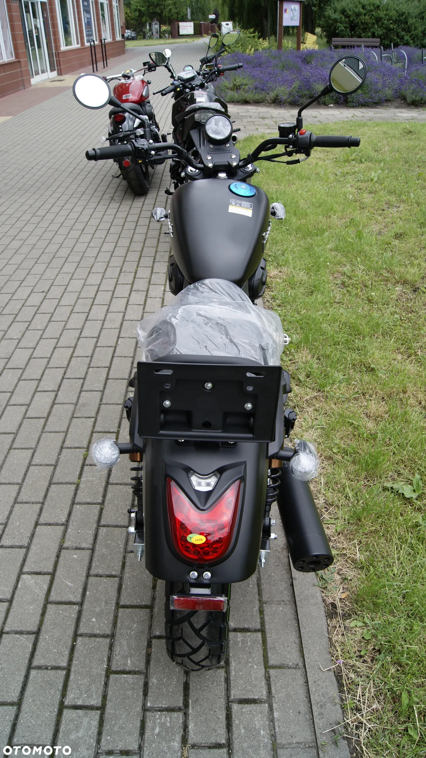 Junak M12 - 4
