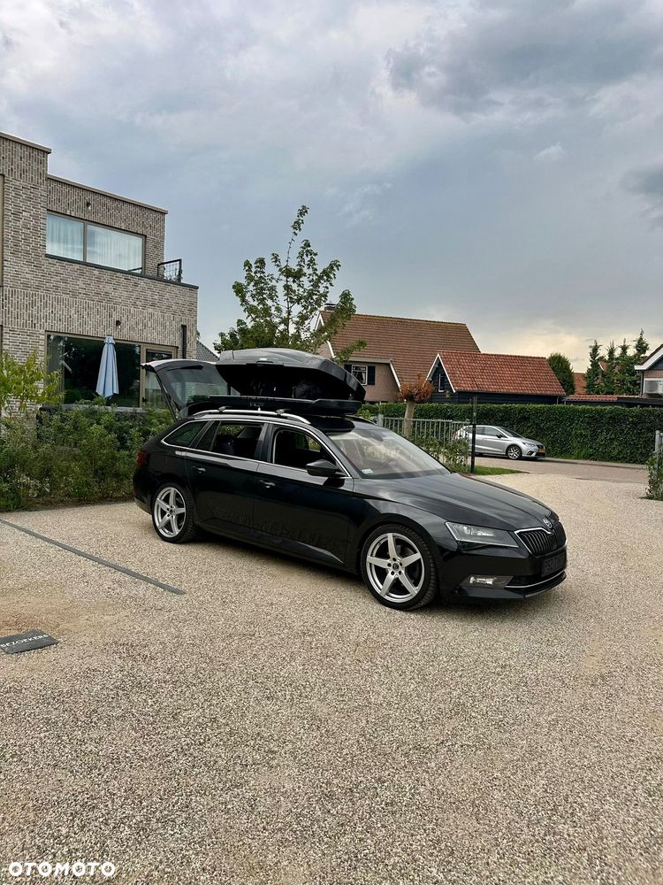 Skoda Superb 2.0 TDI L&K - 12