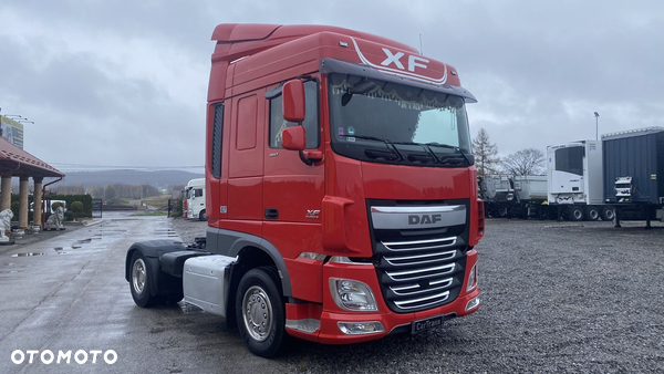 DAF XF 106 460 SPACE CAB /