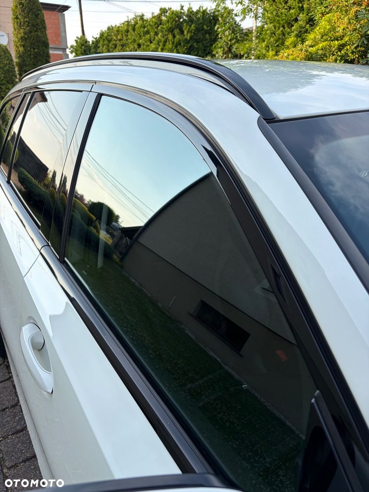 BMW Seria 3 318i Sport Line - 8
