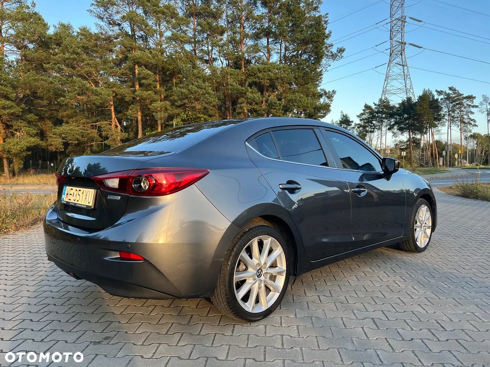 Mazda 3 - 3