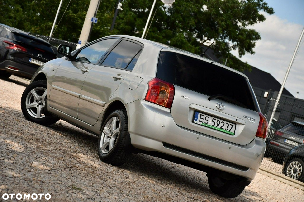 Toyota Corolla - 18