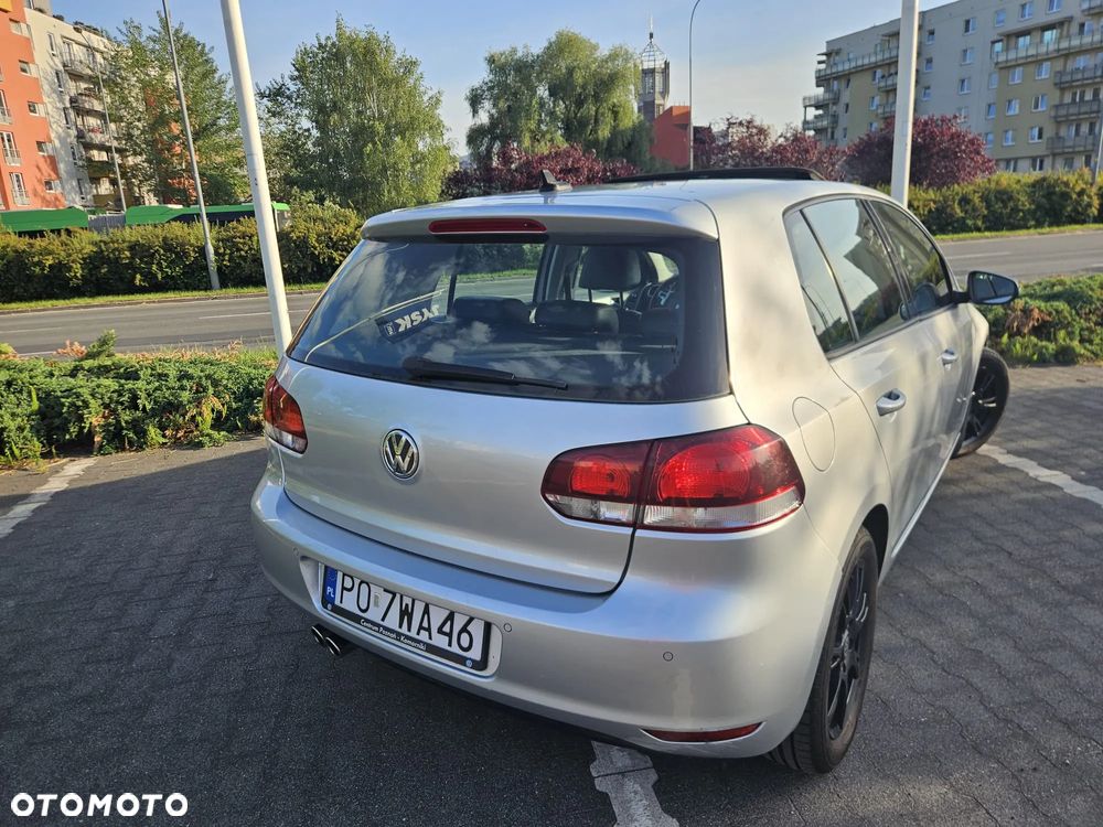 Volkswagen Golf 2.0 TDI DPF DSG Highline - 3