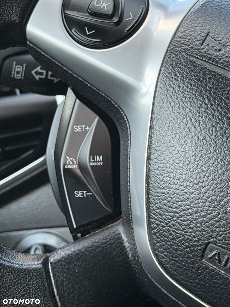 Ford Kuga 2.0 TDCi 4x4 Individual - 23