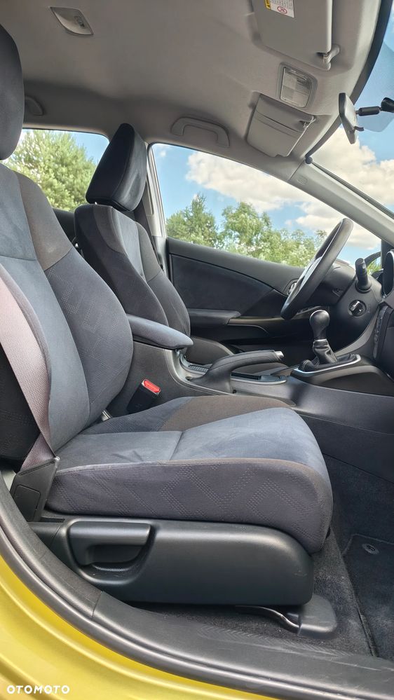 Honda Civic 1.8 i-VTEC Sport Black Edition - 29