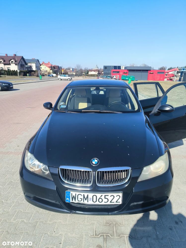 BMW Seria 3 318d DPF - 3