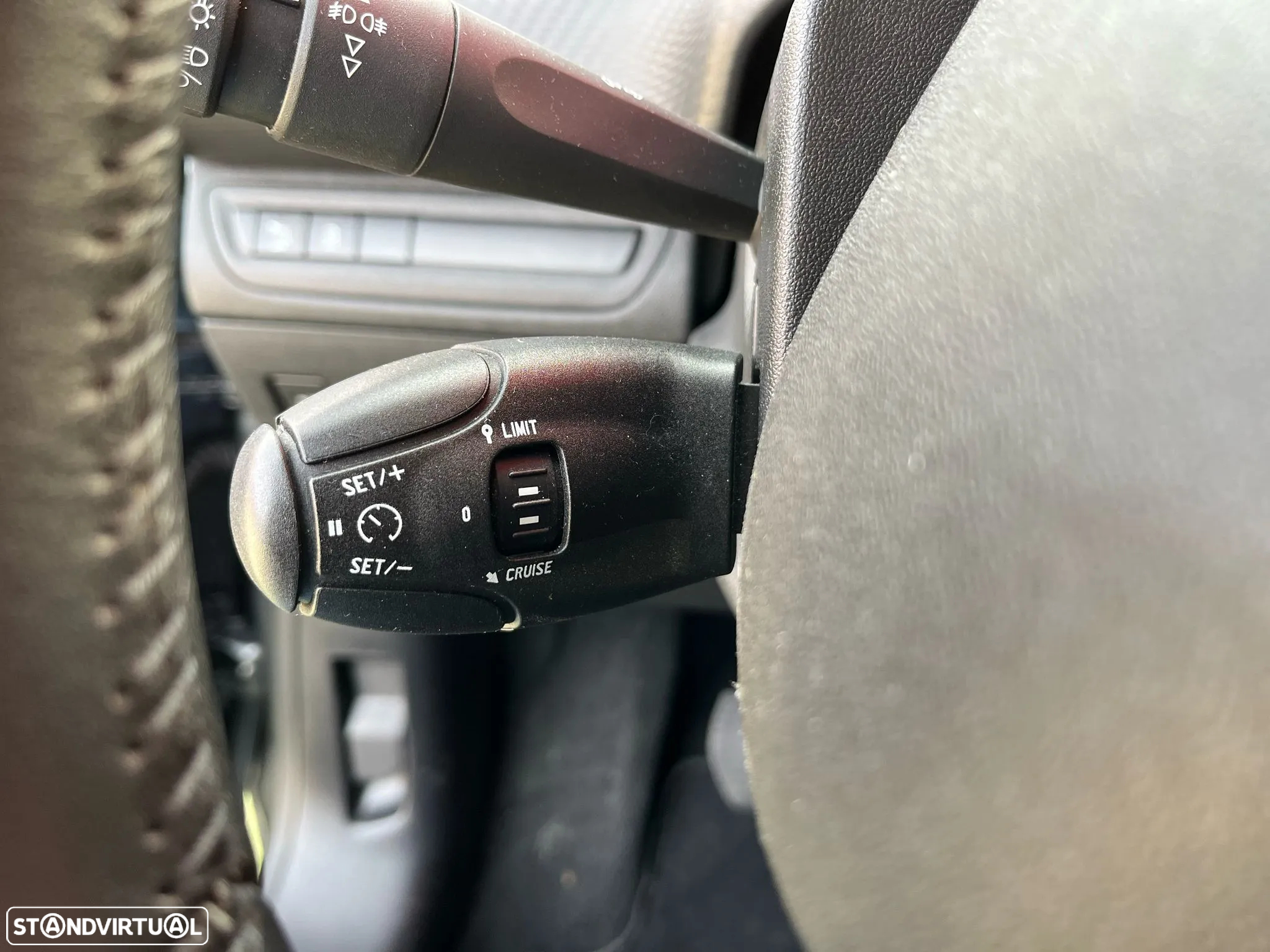 Peugeot 208 1.2 VTi Active - 18