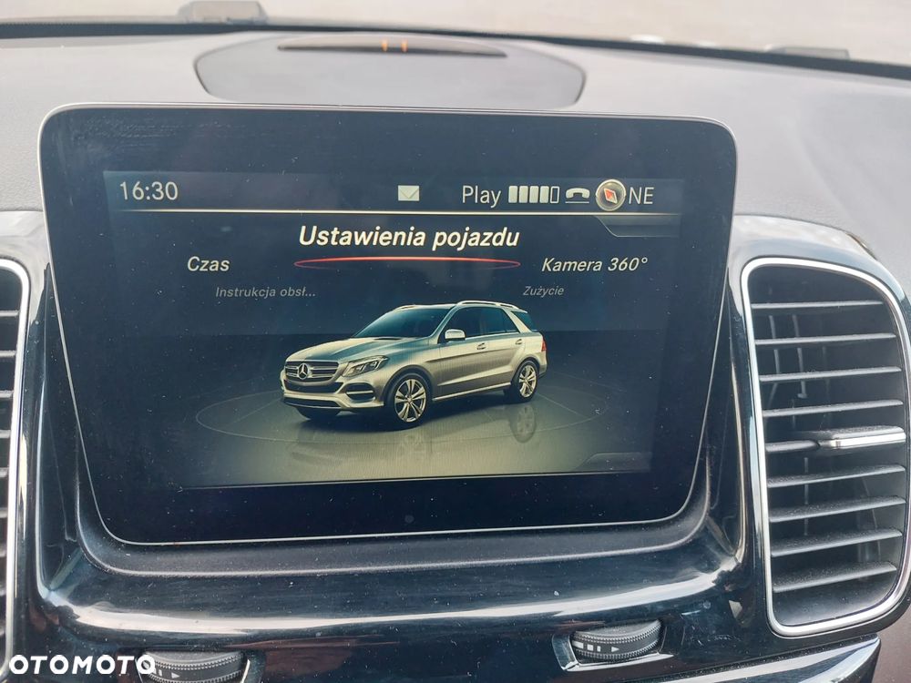 Mercedes-Benz GLE 250 d 4-Matic - 22