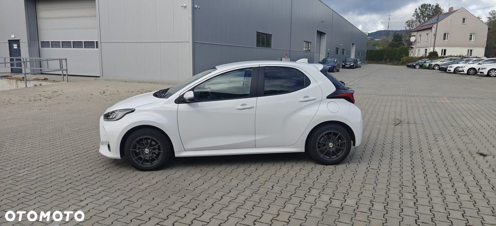 Toyota Yaris - 2