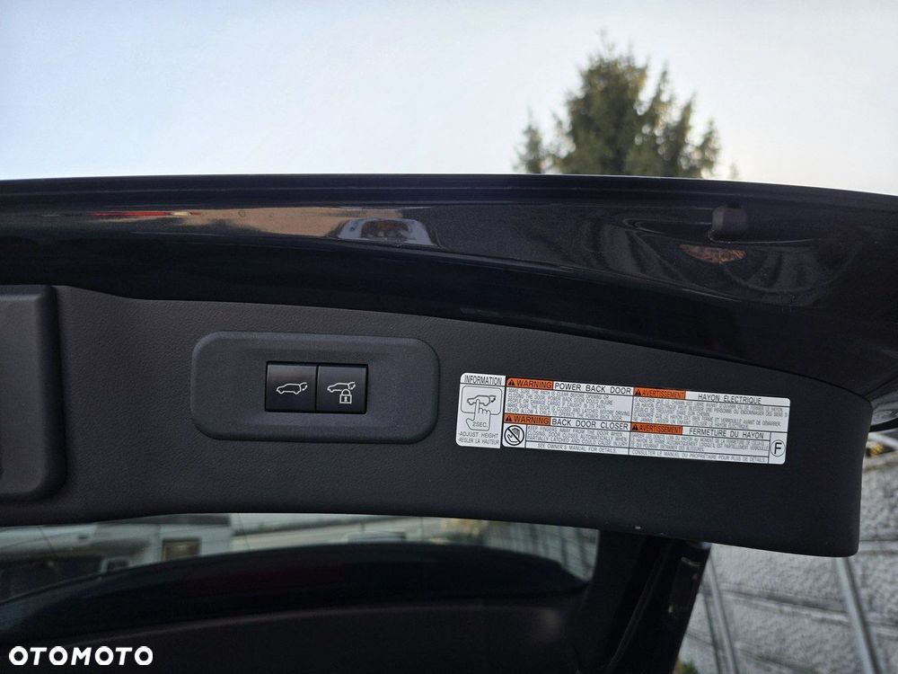 Lexus NX - 28