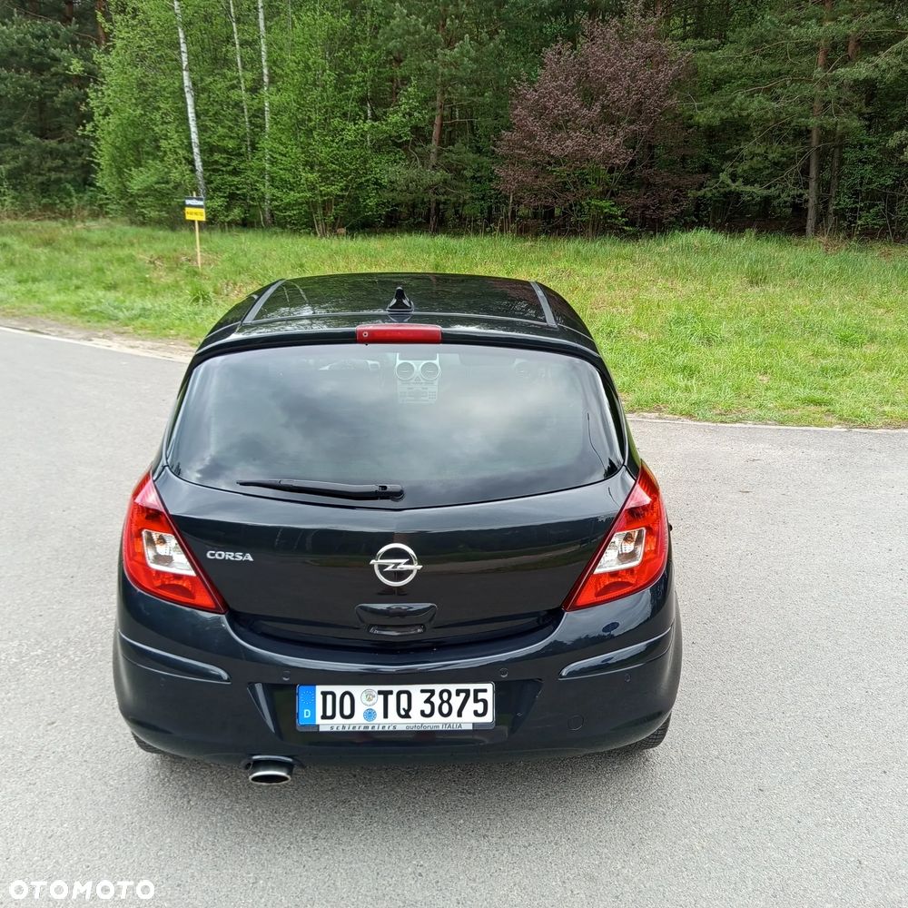 Opel Corsa 1.4 16V 150 Jahre - 6