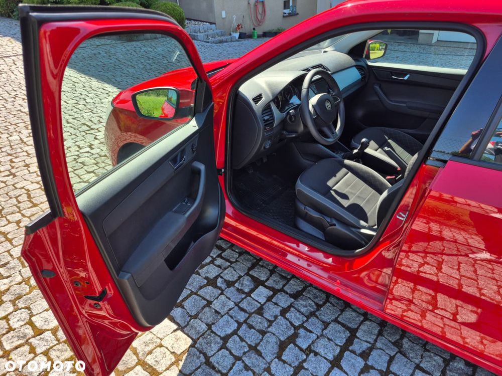 Skoda Fabia - 2
