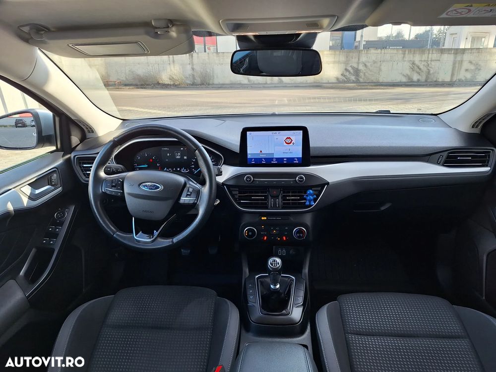 Ford Focus 1.5 EcoBlue Connected - 11