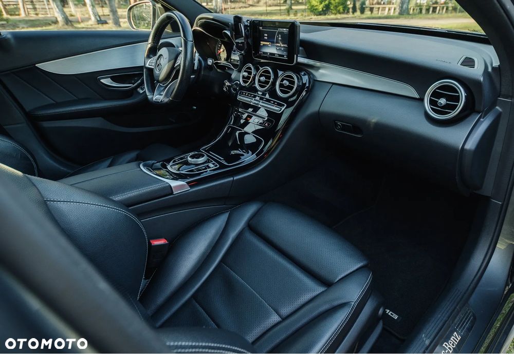 Mercedes-Benz Klasa C 180 7G-TRONIC AMG Line - 12