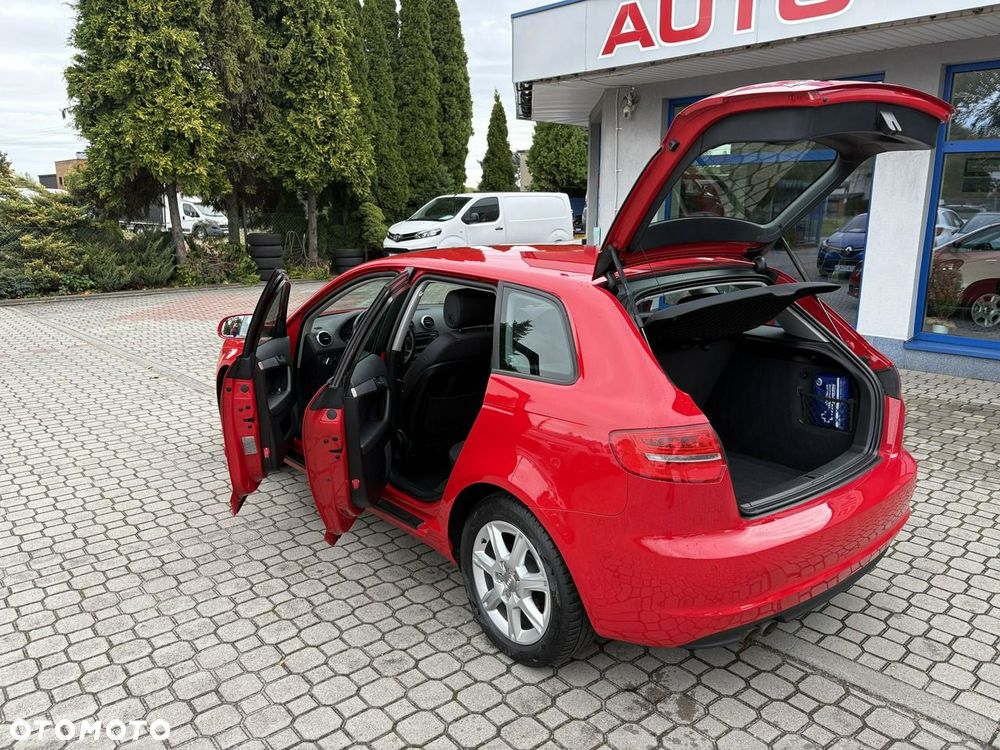 Audi A3 Sportback - 32