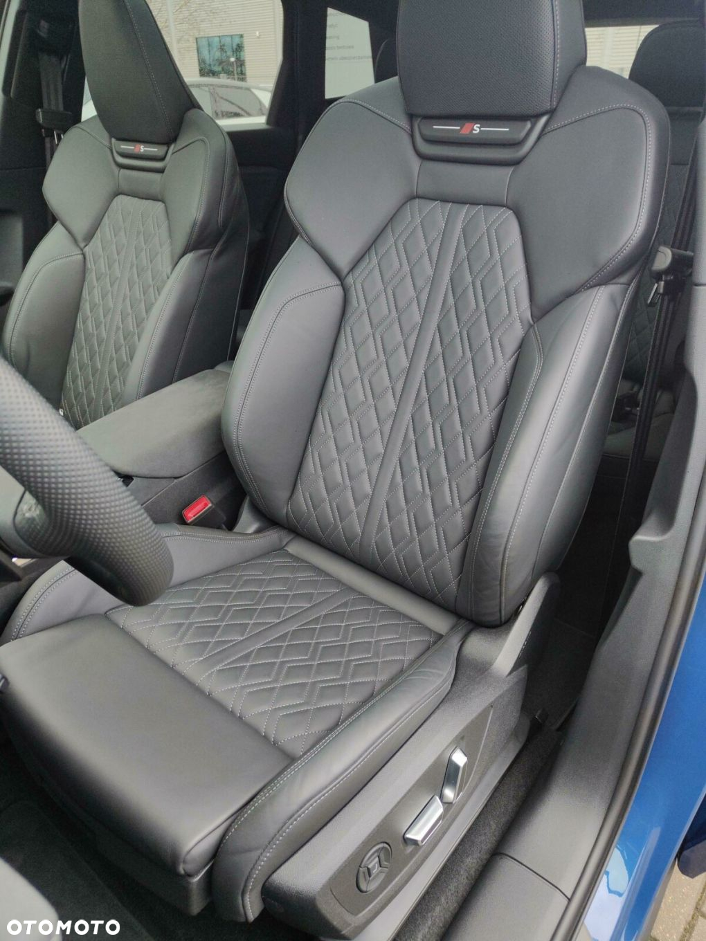 Audi SQ6 - 12