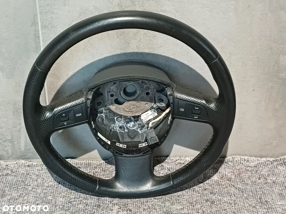 NR 593 Kierownica multifunkcja Audi A6 C6 trójramienna skóra 4F0419091H - 4