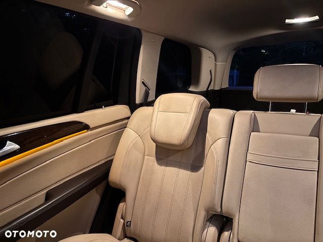 Mercedes-Benz GLS 400 4Matic 9G-TRONIC - 8