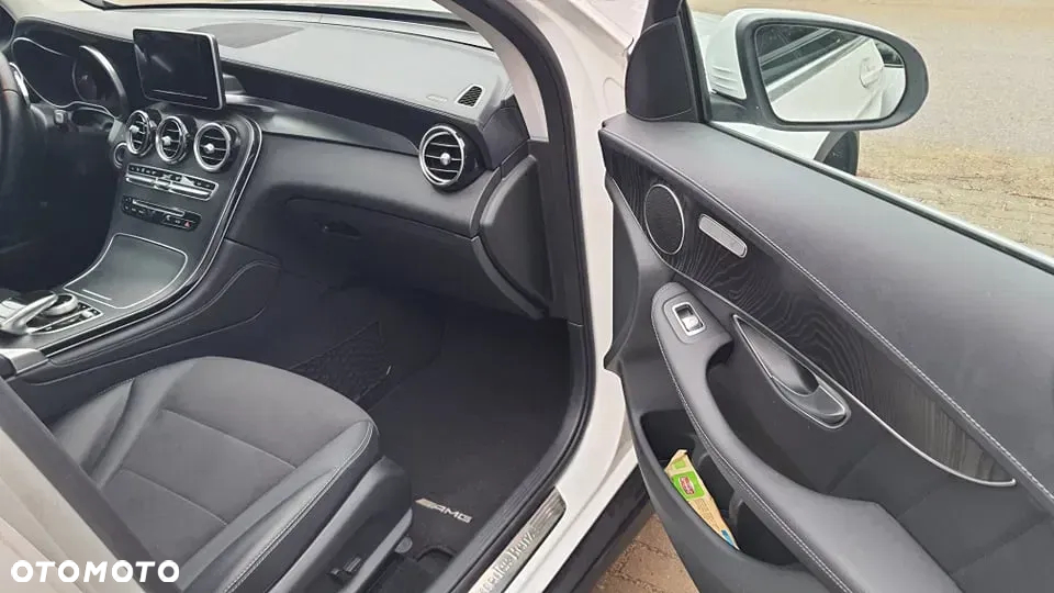 Mercedes-Benz GLC 250 4-Matic - 10