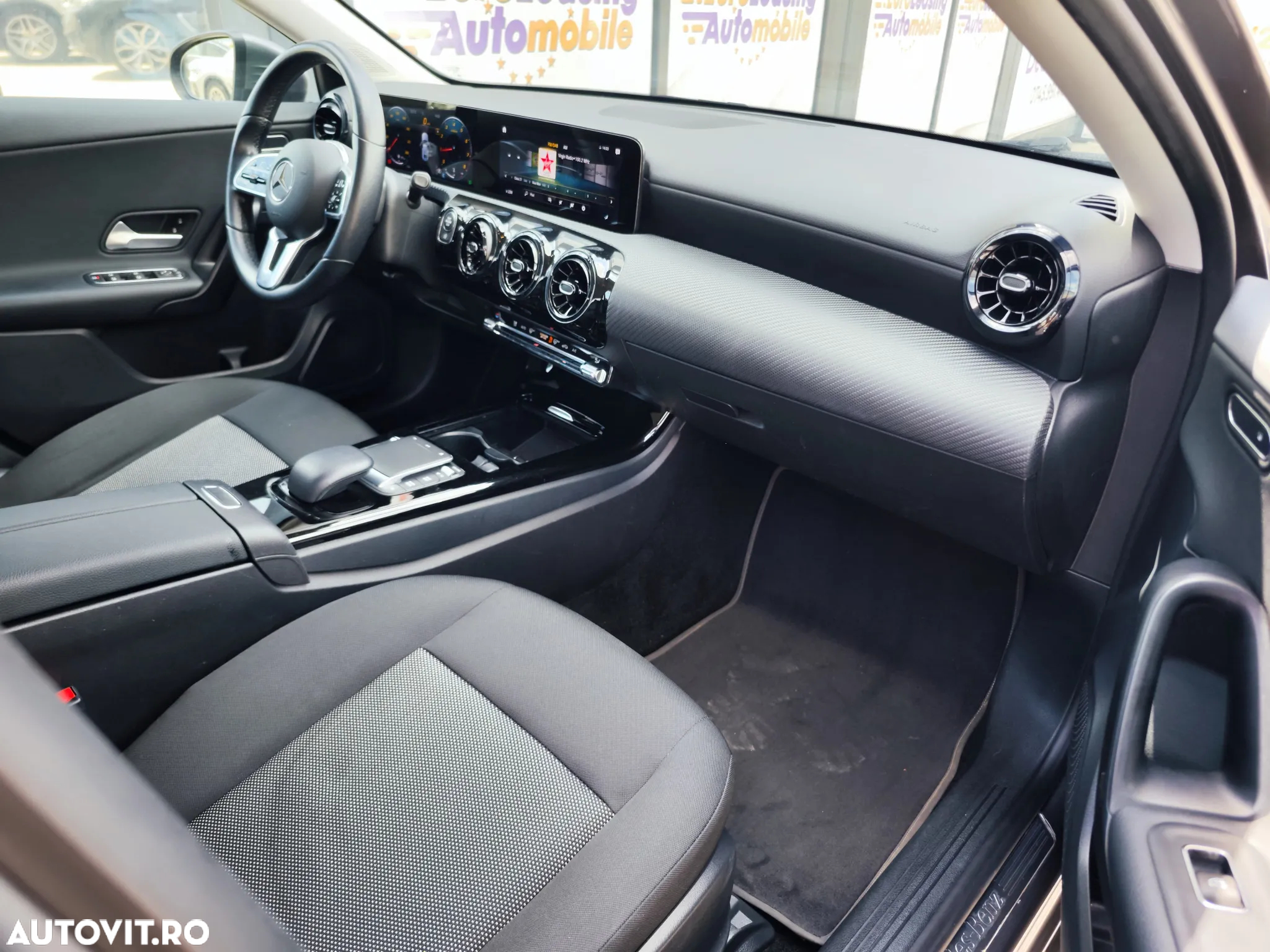 Mercedes-Benz A 180 7G-DCT - 10