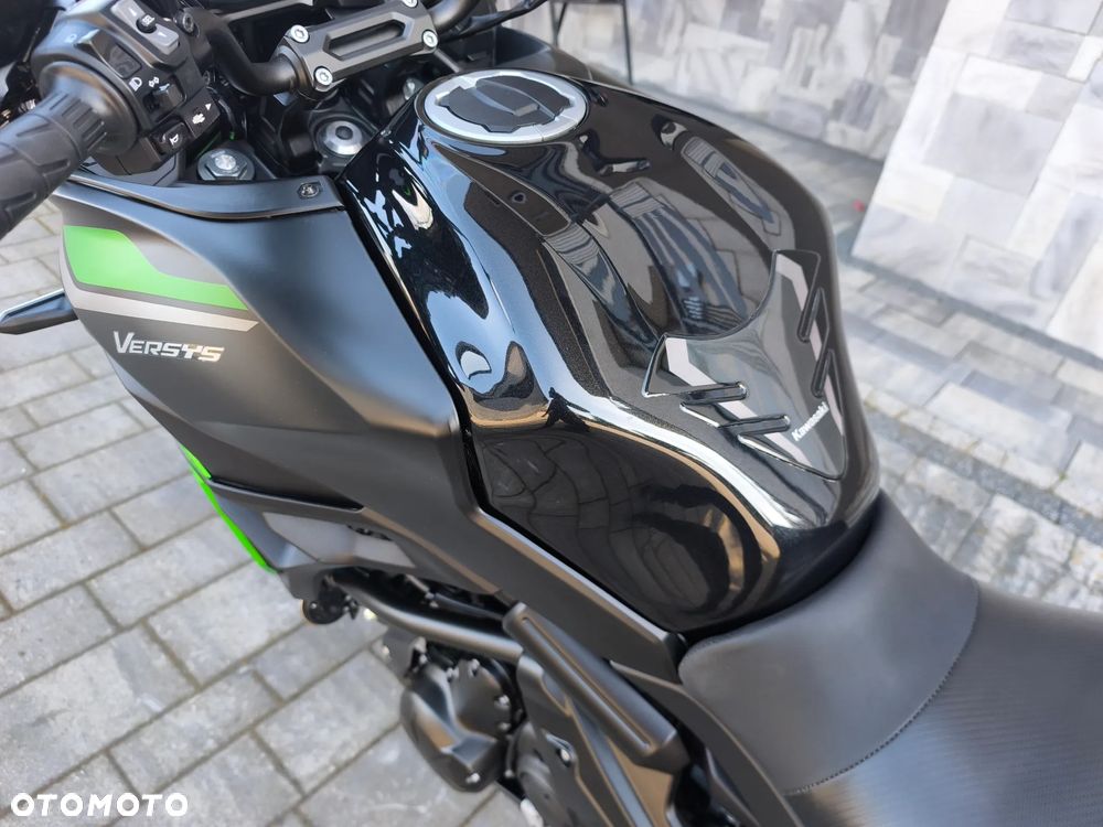 Kawasaki Versys 650 - 31