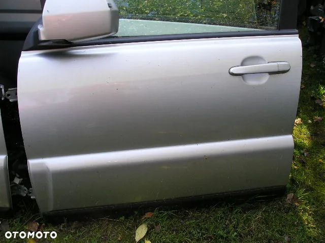 Kia Sportage II 04-10r drzwi 9S lewy prawy przód tył - 2