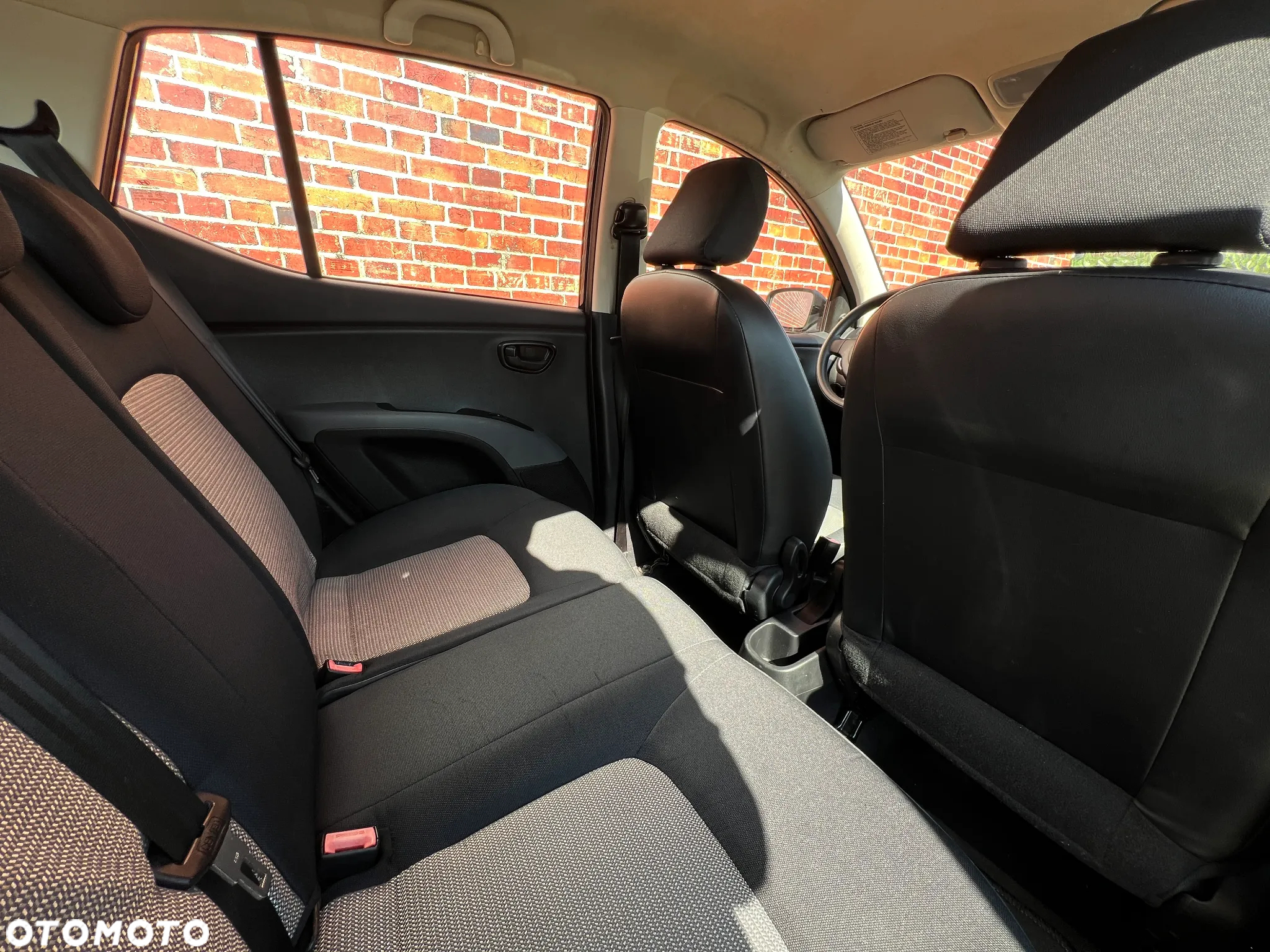 Hyundai i10 - 16