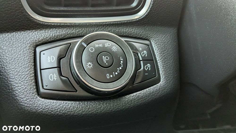 Ford B-MAX - 34