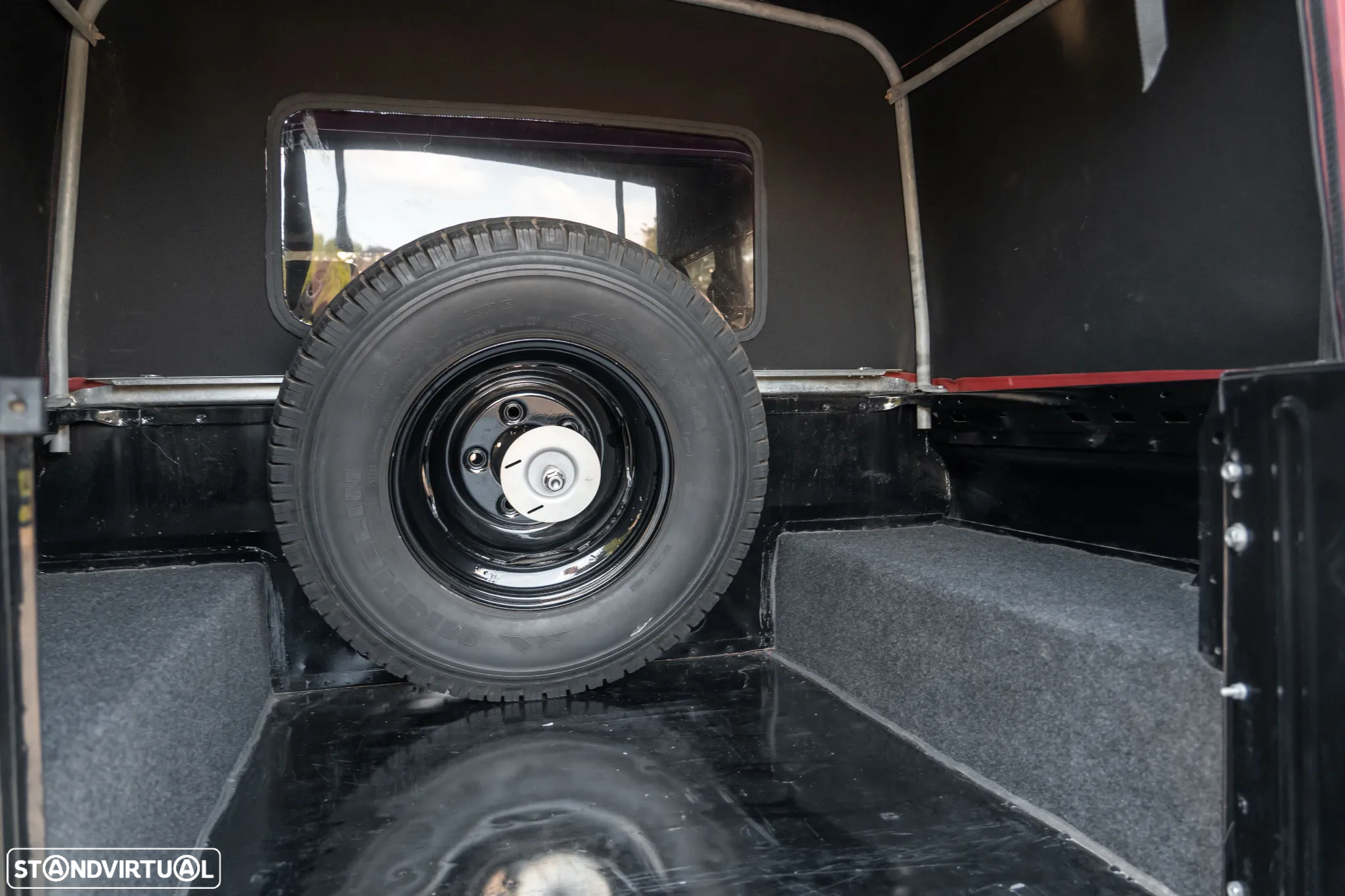 Land Rover Defender 110 SW 2.5 Td5 SE - 20