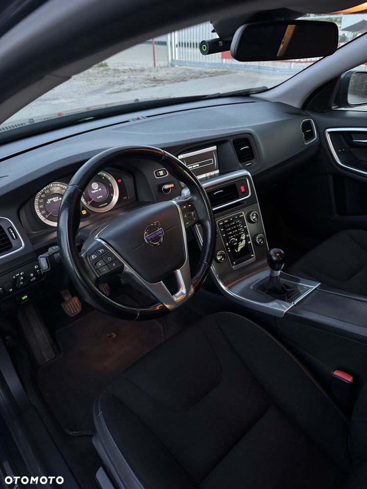 Volvo V60 - 3