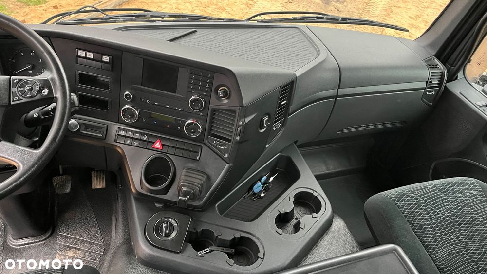 Mercedes-Benz Arocs 2046 Na Mostach 4x4 Agrotruck Lof Ciągnik Rolniczy 89.2000 Full Resor (Wiertnica Do Studni Energetyka HDS Wywrotka Duże Koła Stałe Napędy Podnośnik Koszowy Kamper) Fendt, John Deere - 17