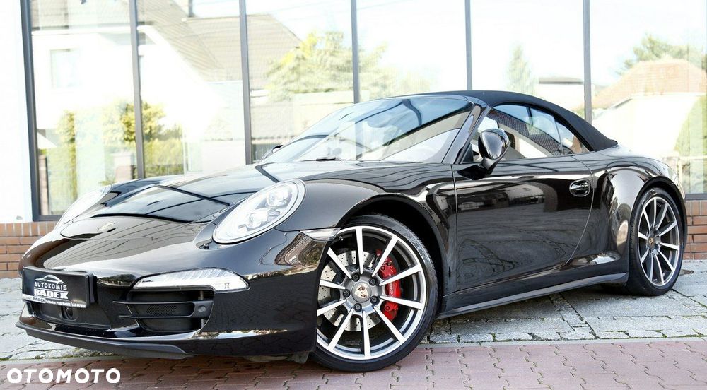 Porsche 911 - 4