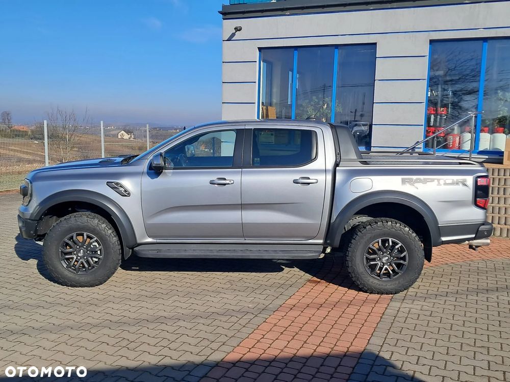 Ford Ranger Raptor - 12
