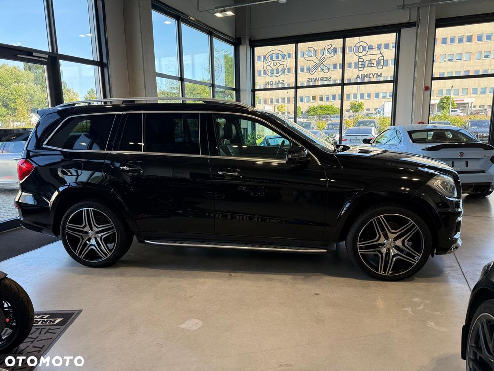 Mercedes-Benz GL 500 4-Matic - 25