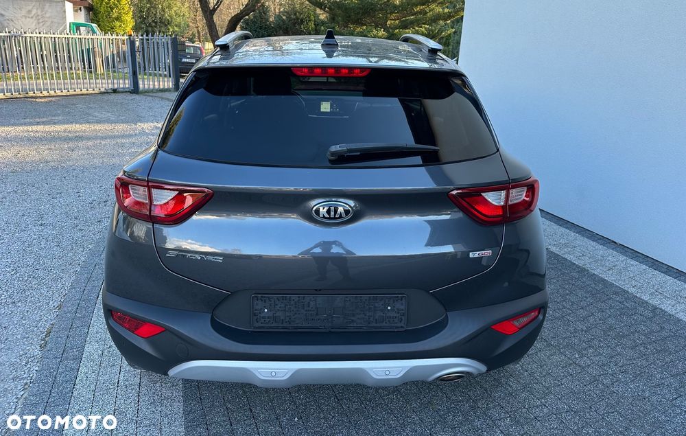 Kia Stonic - 13