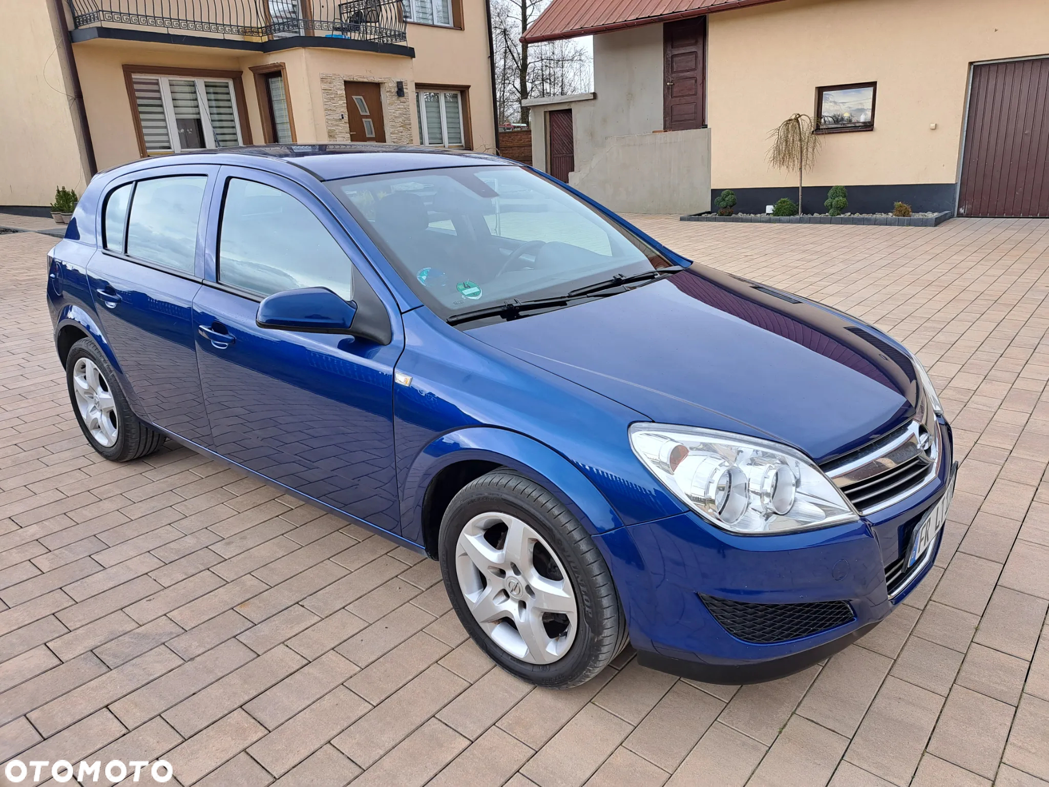 Opel Astra 1.6 150 Jahre - 8