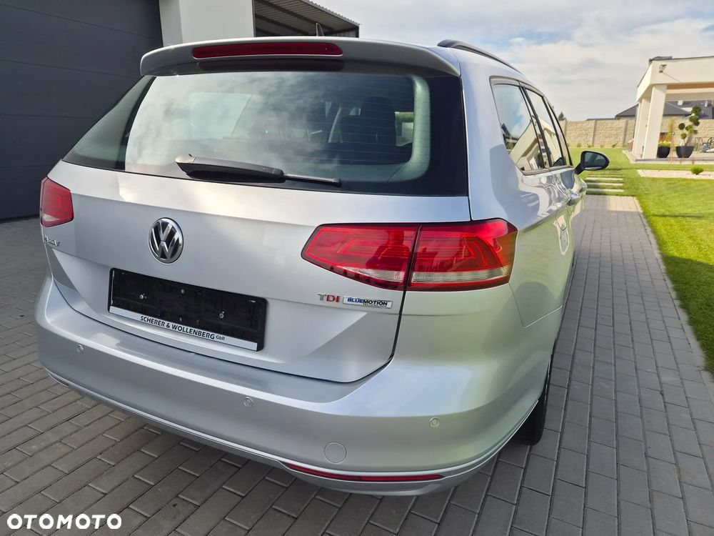 Volkswagen Passat 1.6 TDI BMT Trendline - 34