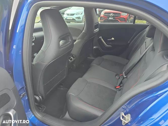 Mercedes-Benz A 220 - 14