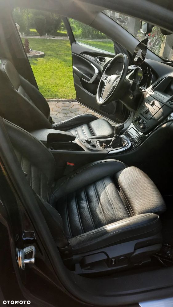 Opel Insignia - 14