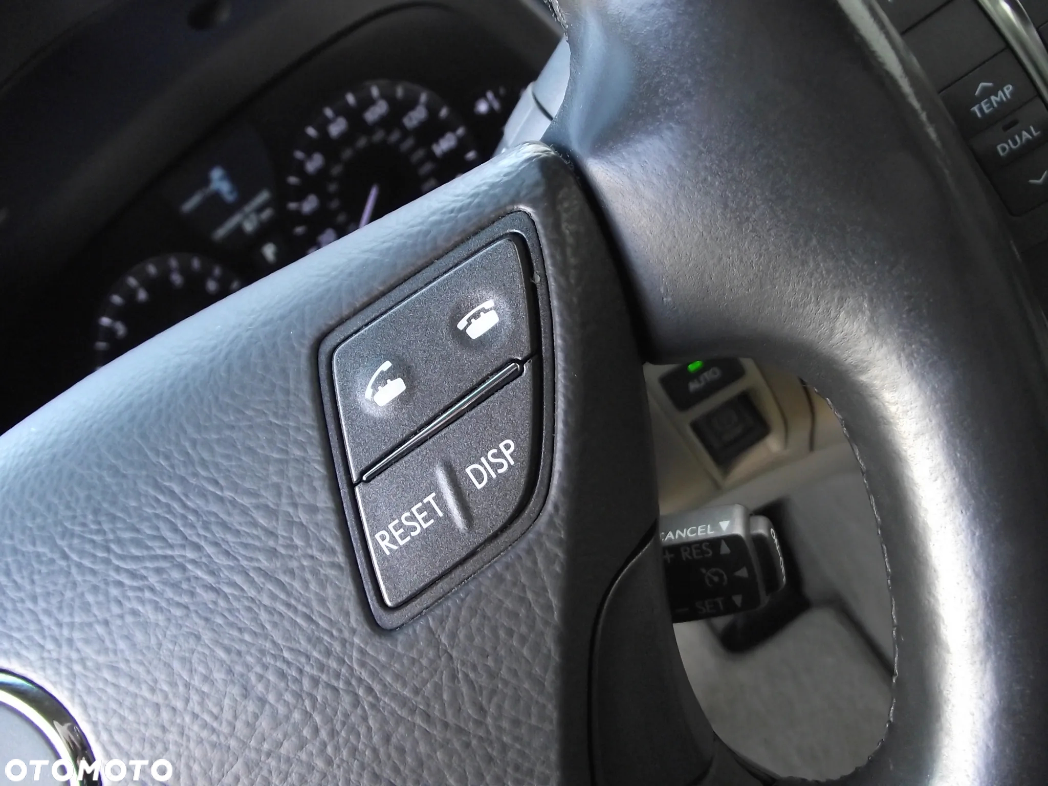 Lexus LS 460 Impression Line - 26