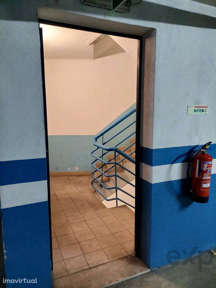 Garagem em pleno Chiado - Grande imagem: 5/5