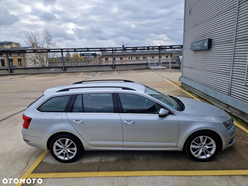 Skoda Octavia 2.0 TDI SCR Style DSG - 12