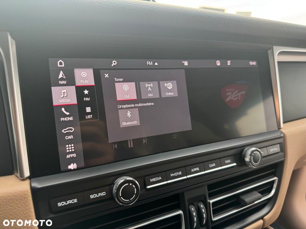 Porsche Macan Standard - 27