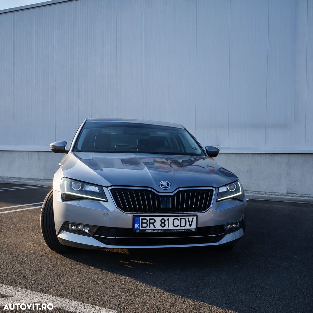 Skoda Superb 2.0 TDI DSG Ambition - 3