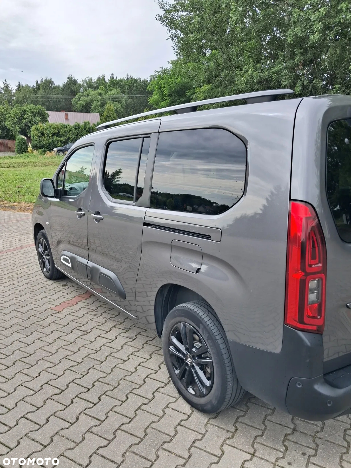 Citroën Berlingo Van 1.5 BlueHDi XL S&S EAT8 (bryg.) - 4