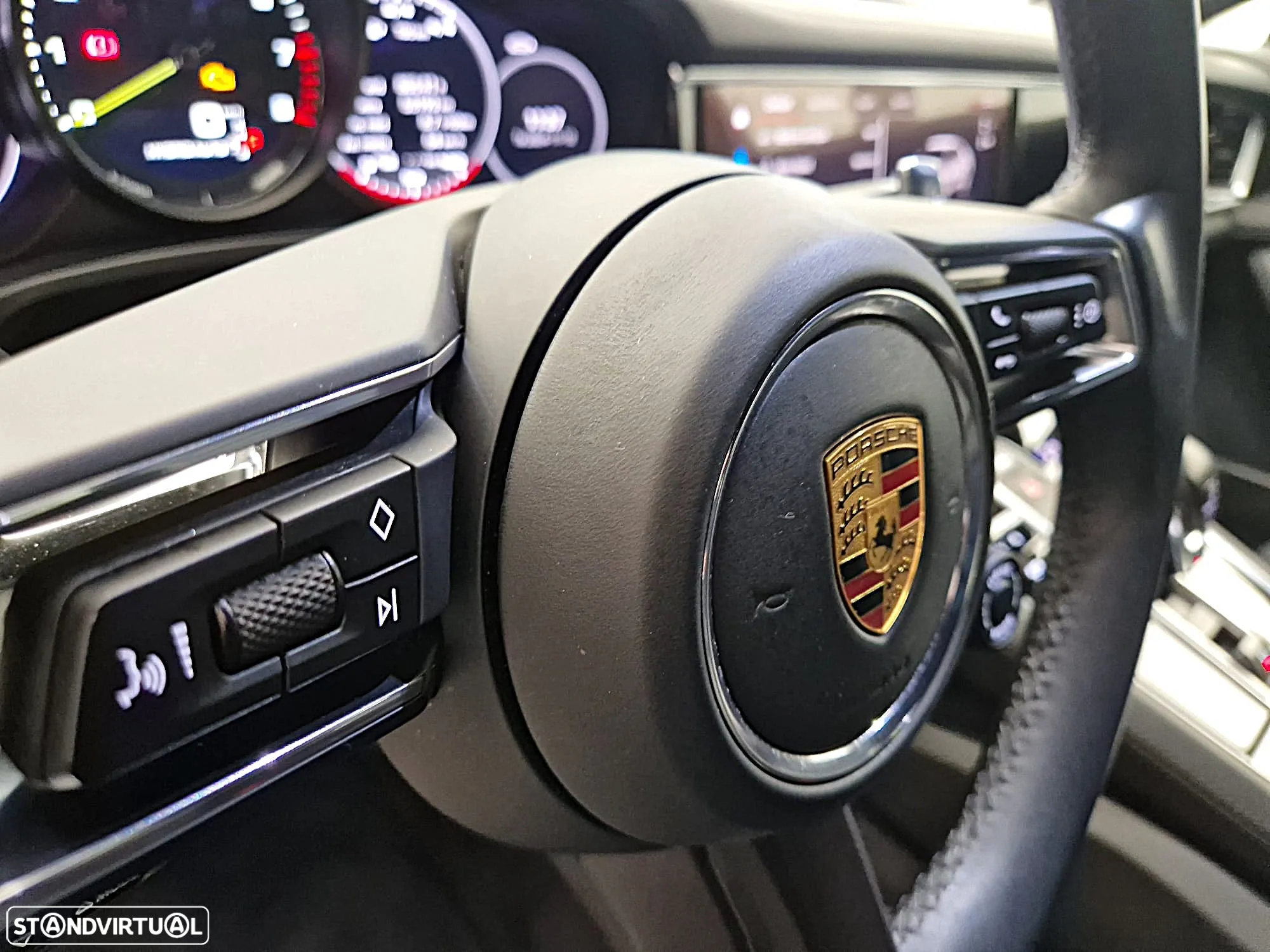 Porsche Panamera 4 E-Hybrid - 20