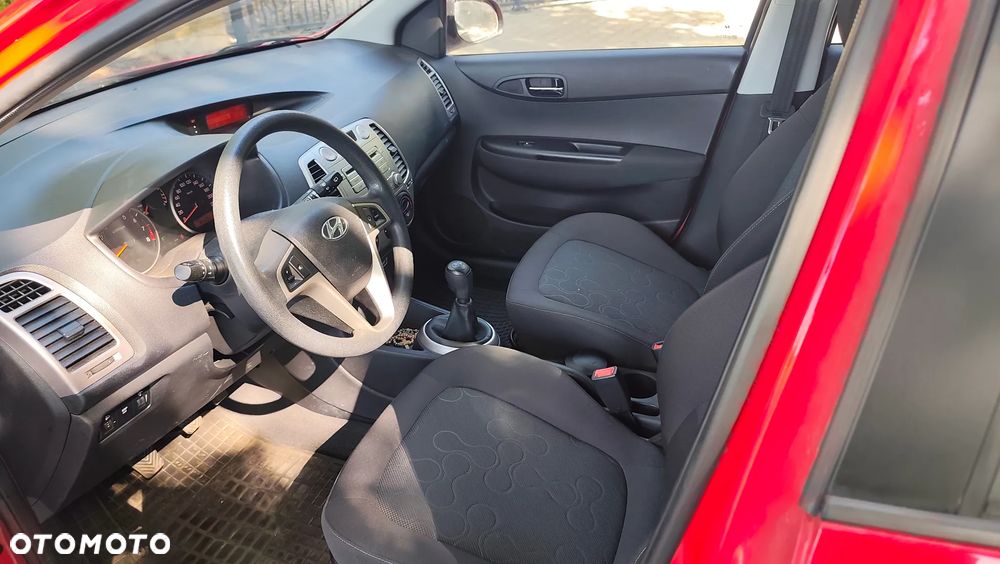 Hyundai i20 1.4 Comfort - 12